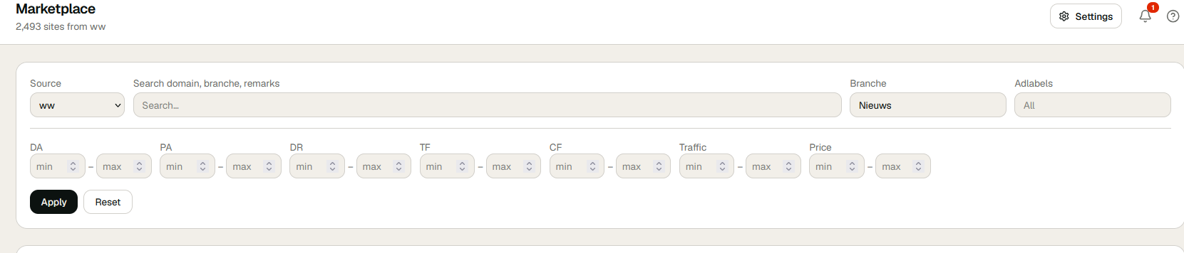 Marketplace in ECHION: search and filter publisher sites by source, category and metrics.